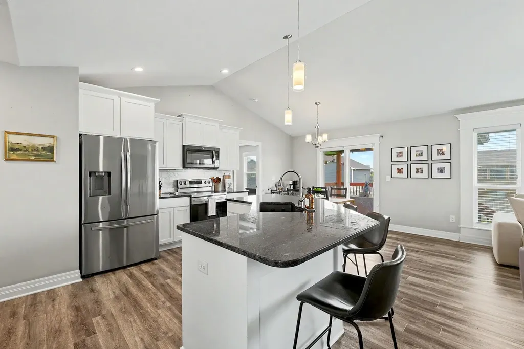 906 N Saint Andrew Goddard KS 67052