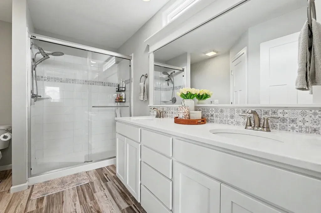 906 N Saint Andrew Goddard KS 67052