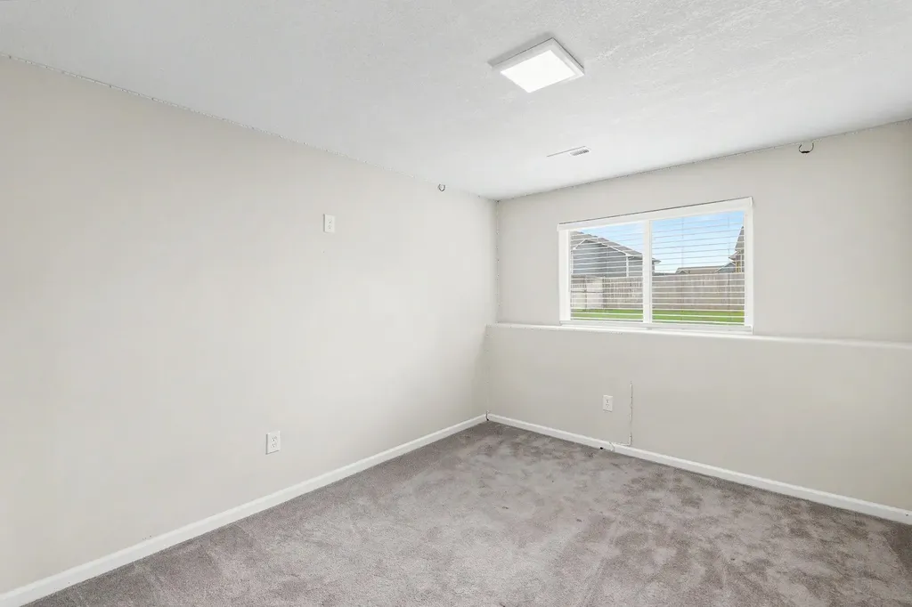 906 N Saint Andrew Goddard KS 67052