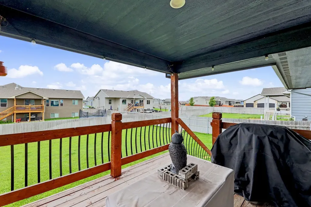 906 N Saint Andrew Goddard KS 67052