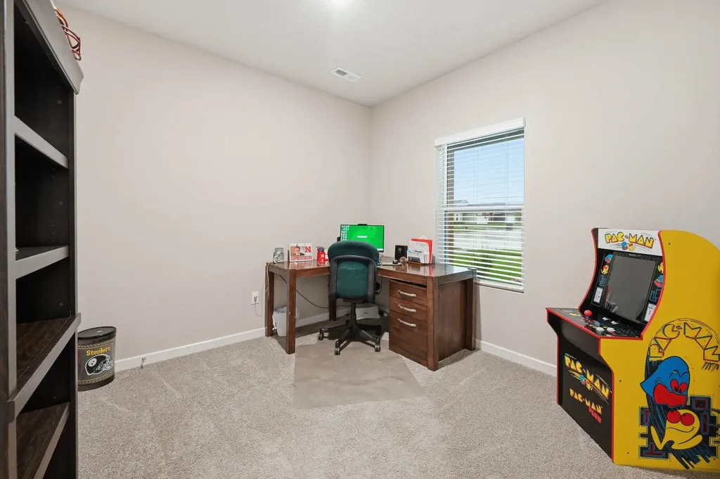 337 N Woodstone Street Derby KS 67037-7814