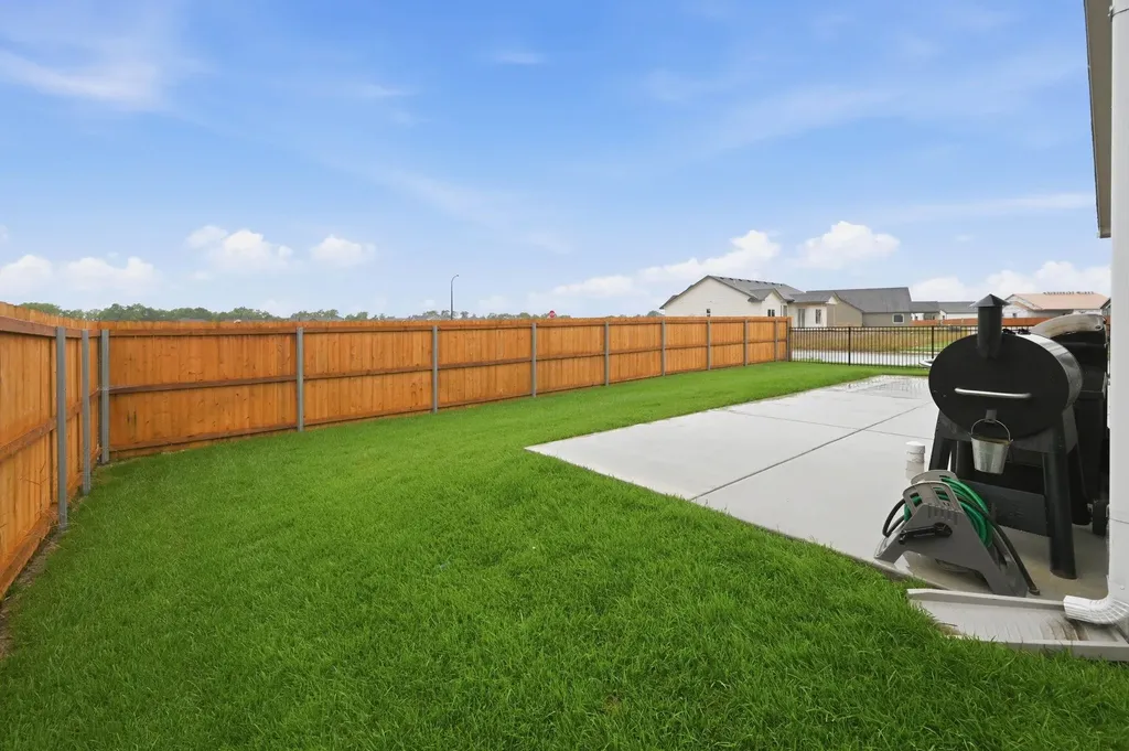 337 N Woodstone Street Derby KS 67037-7814