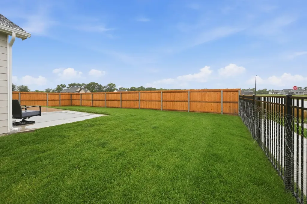 337 N Woodstone Street Derby KS 67037-7814