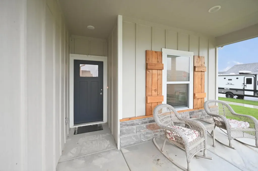 337 N Woodstone Street Derby KS 67037-7814