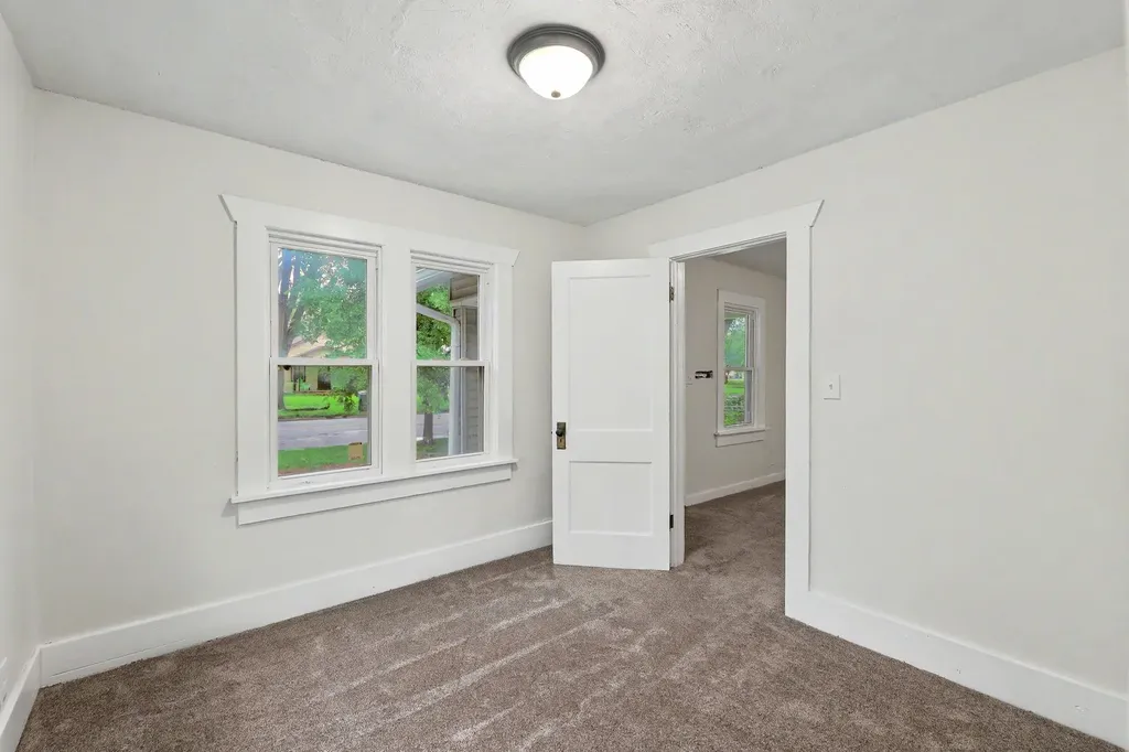 2328 W Maple Wichita KS 67213