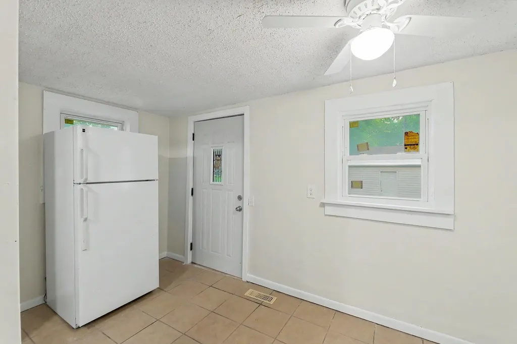 2328 W Maple Wichita KS 67213