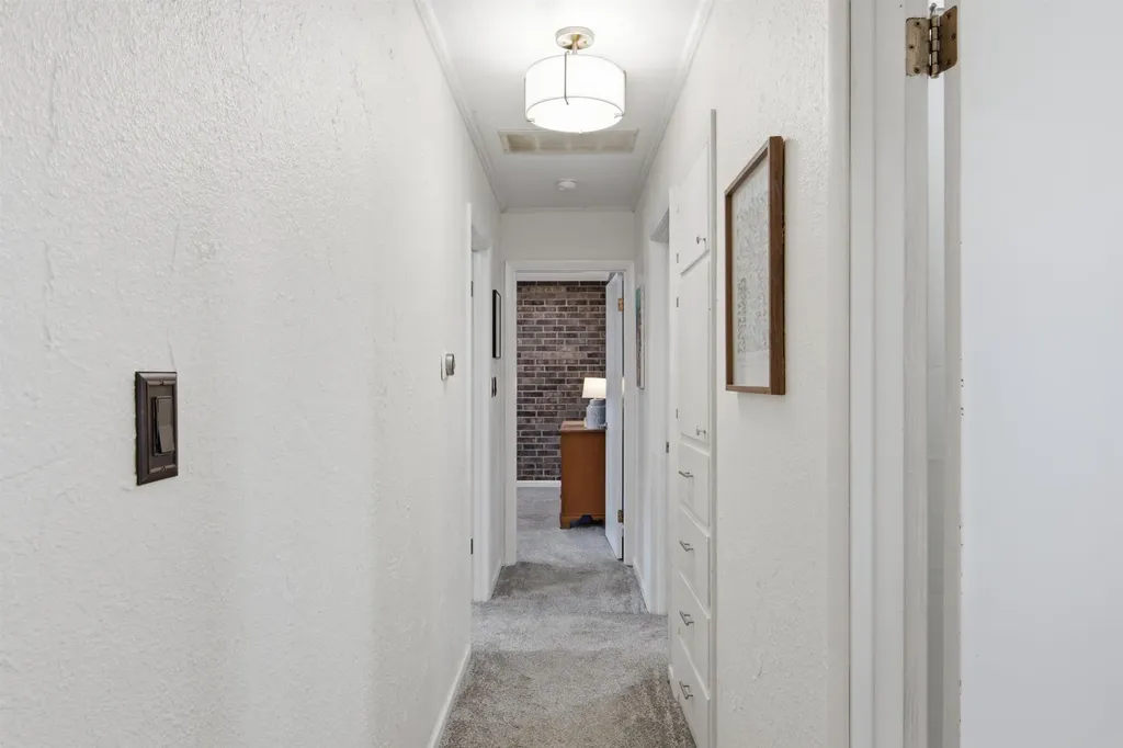 8401 E Lincoln Street Wichita KS 67207