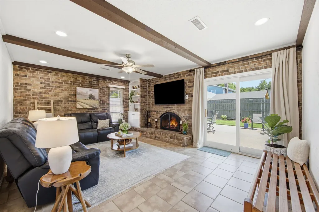 8401 E Lincoln Street Wichita KS 67207
