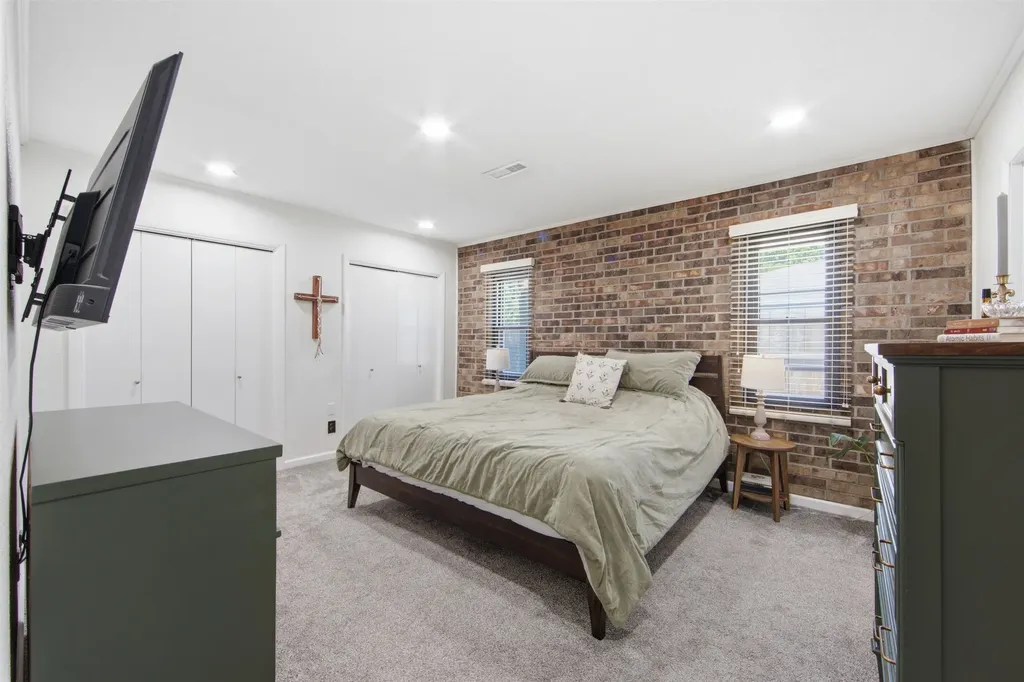 8401 E Lincoln Street Wichita KS 67207