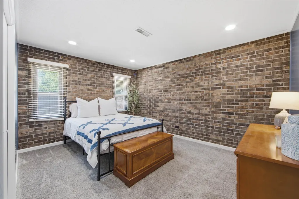 8401 E Lincoln Street Wichita KS 67207