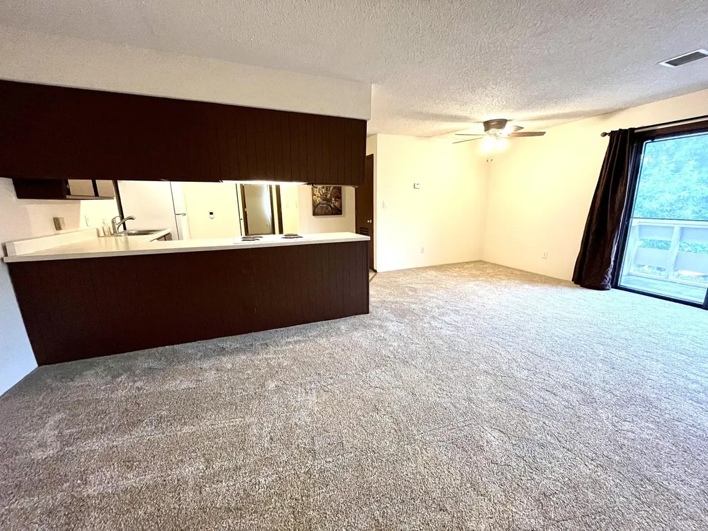 523 S Paula Wichita KS 67209