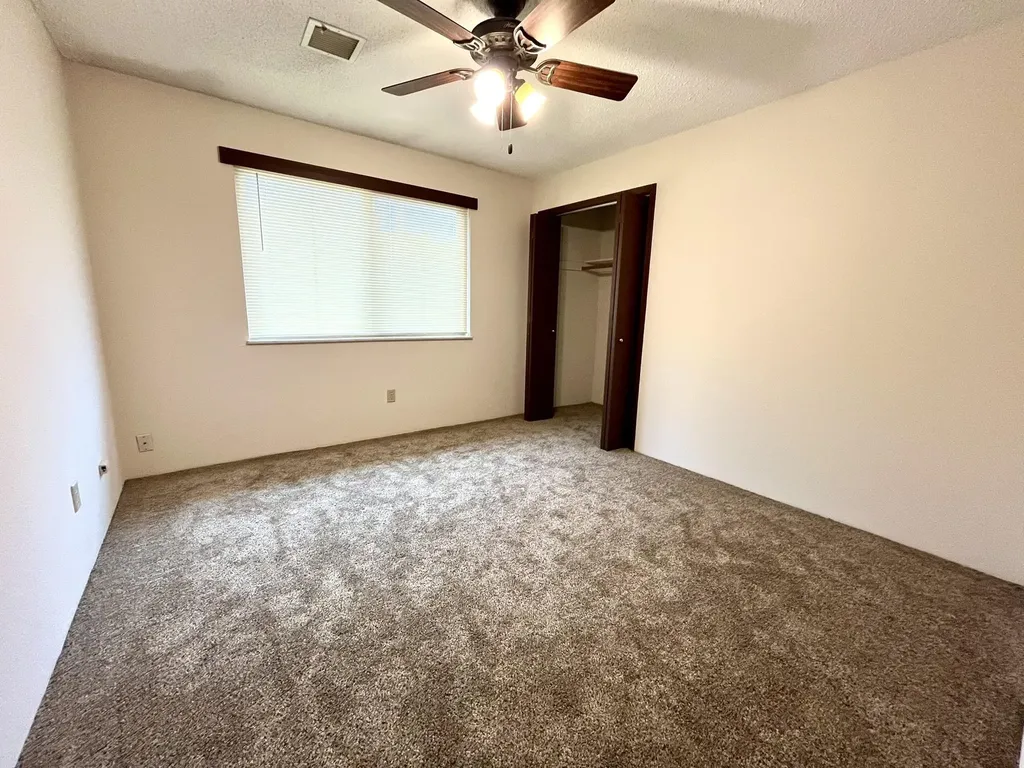 523 S Paula Wichita KS 67209
