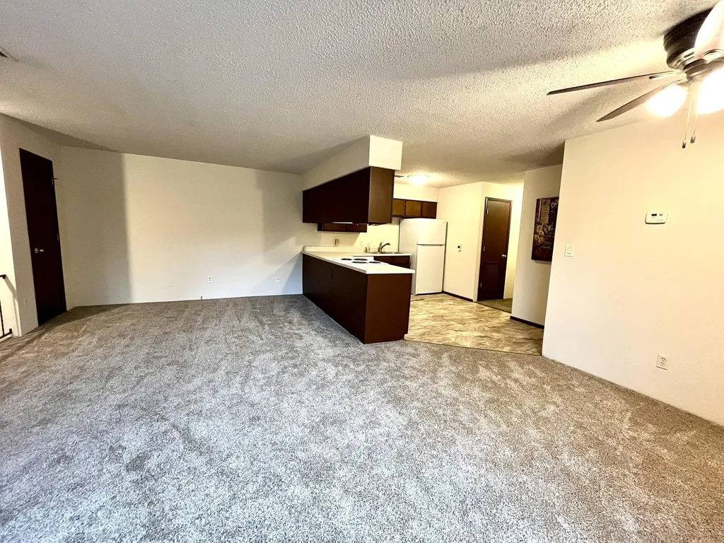 523 S Paula Wichita KS 67209