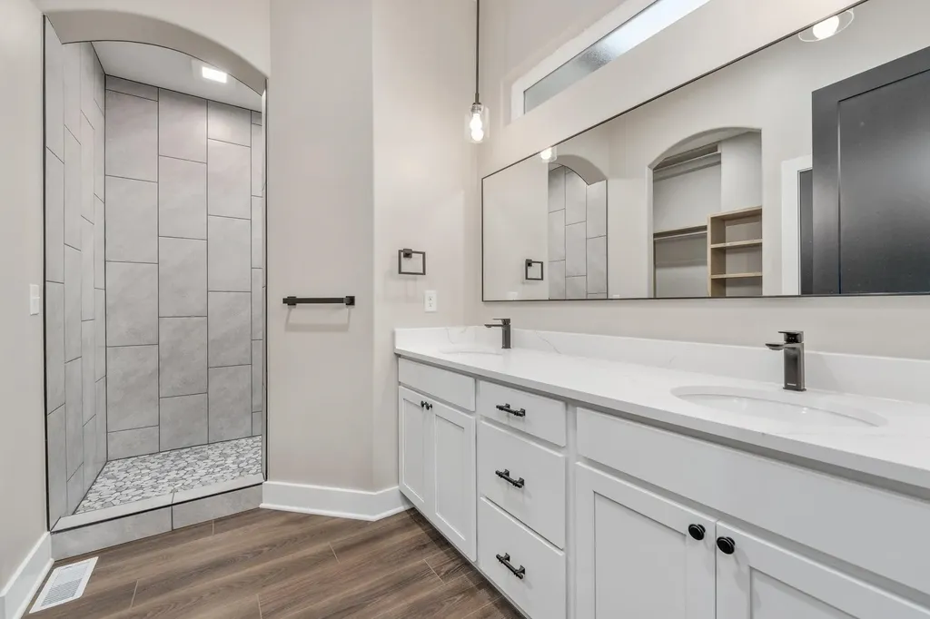 443 E Karla Haysville KS 67060