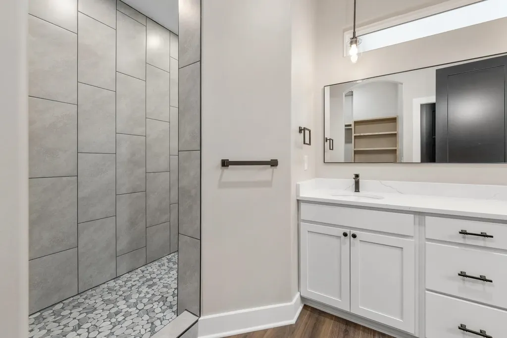 443 E Karla Haysville KS 67060