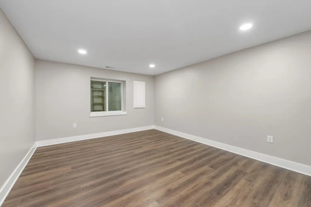 443 E Karla Haysville KS 67060