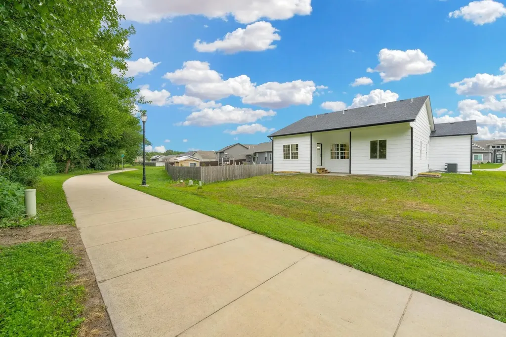 443 E Karla Haysville KS 67060
