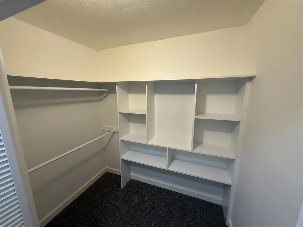 2101 S Bluff Wichita KS 67218