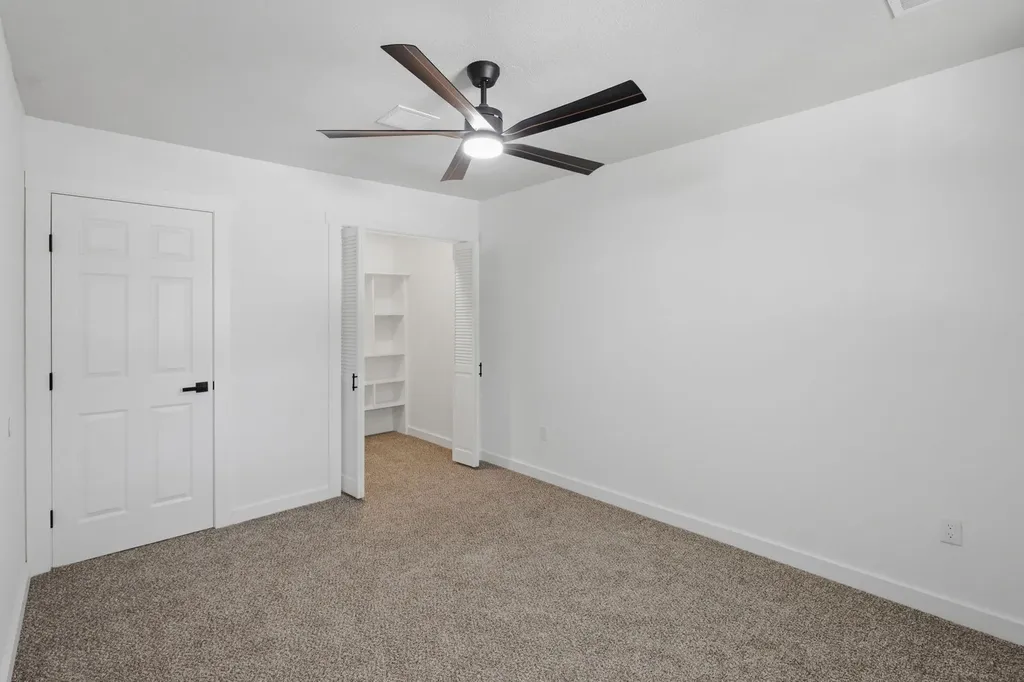 2101 S Bluff Wichita KS 67218