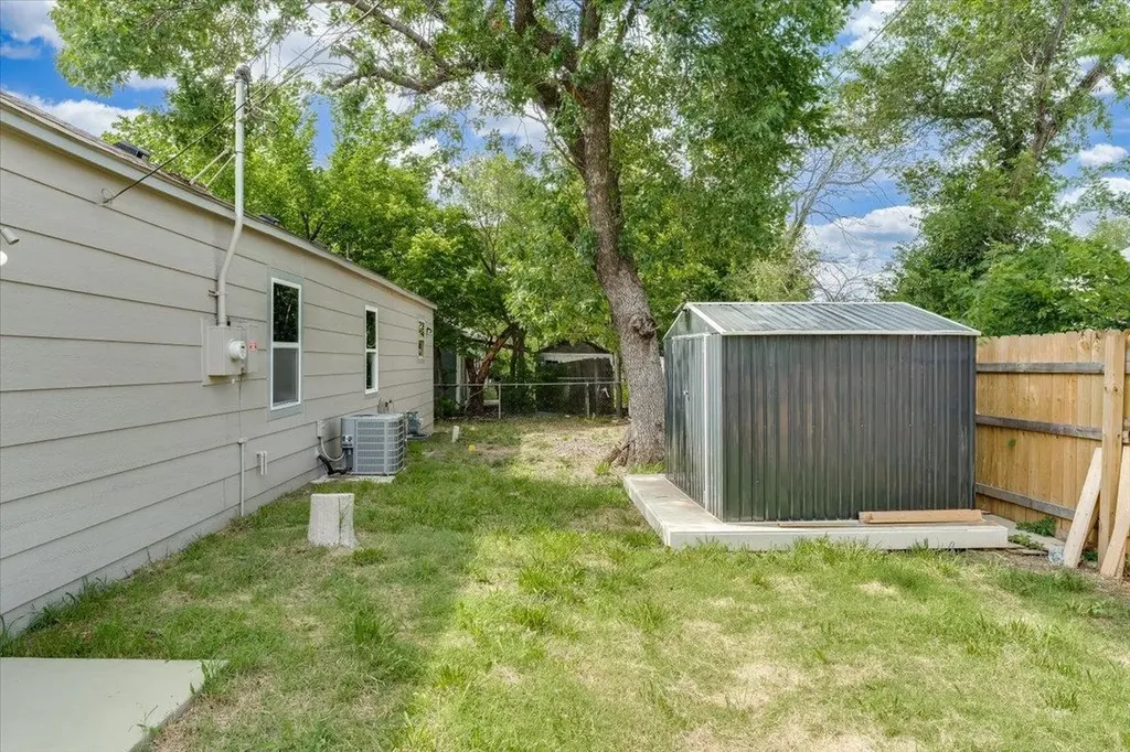 2969 S Davidson Street Wichita KS 67210-1403