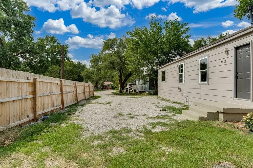 2969 S Davidson Street Wichita KS 67210-1403