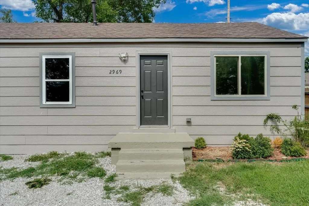 2969 S Davidson Street Wichita KS 67210-1403