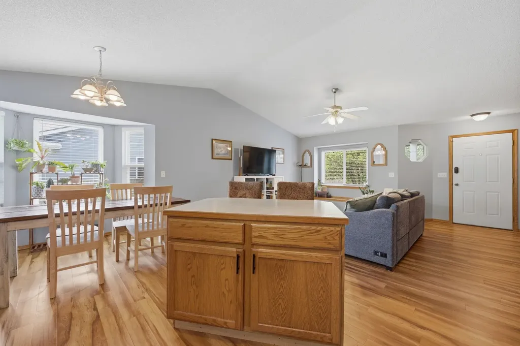 2238 S Milstead Street Wichita KS 67209-3607