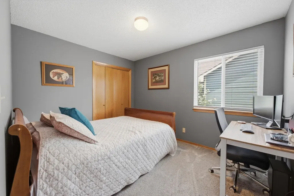 2238 S Milstead Street Wichita KS 67209-3607