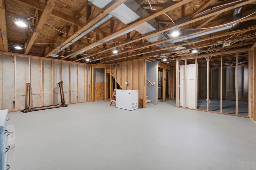 2238 S Milstead Street Wichita KS 67209-3607