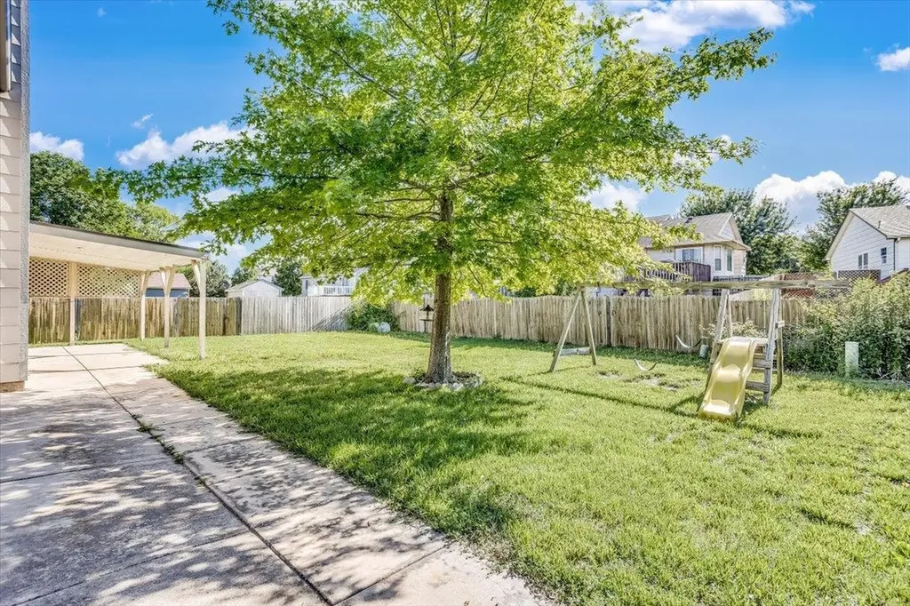 2421 S Cypress Wichita KS 67210