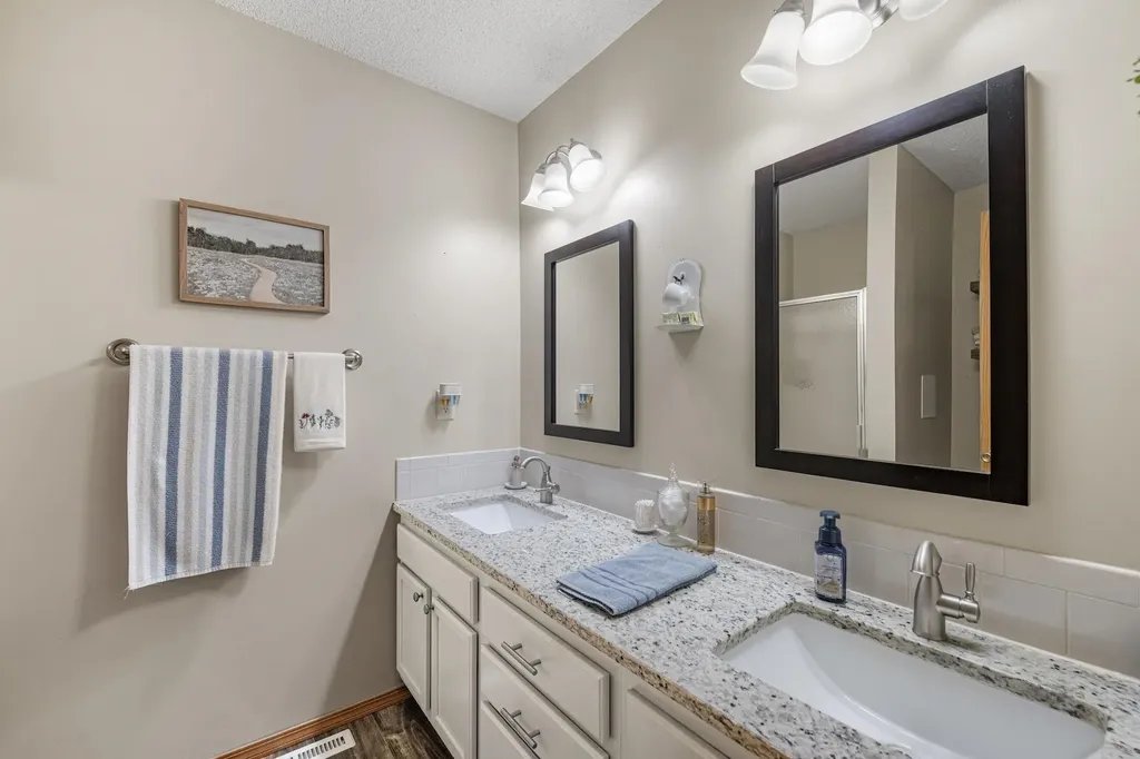 1440 E Sunset Court Goddard KS 67052-8532