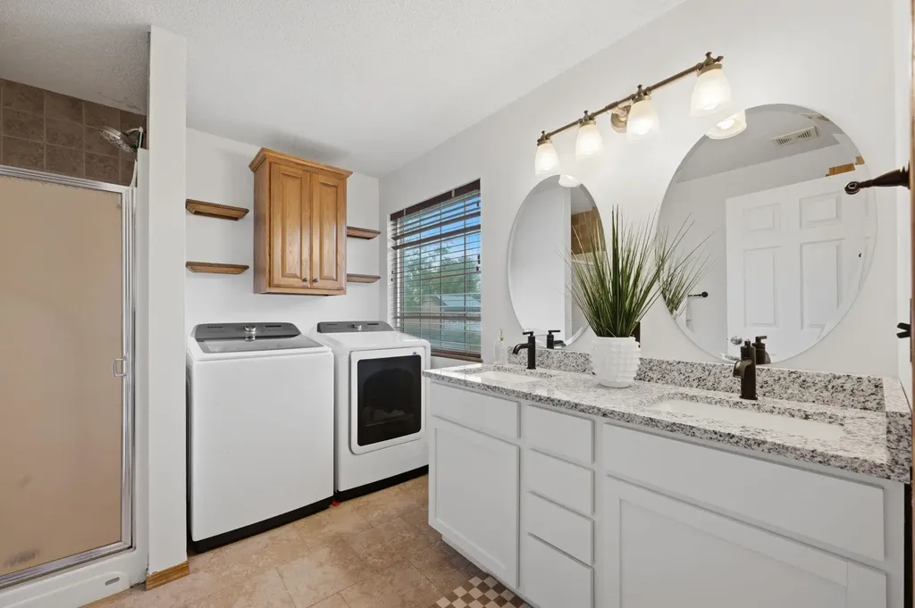 2622 N Keith Wichita KS 67205