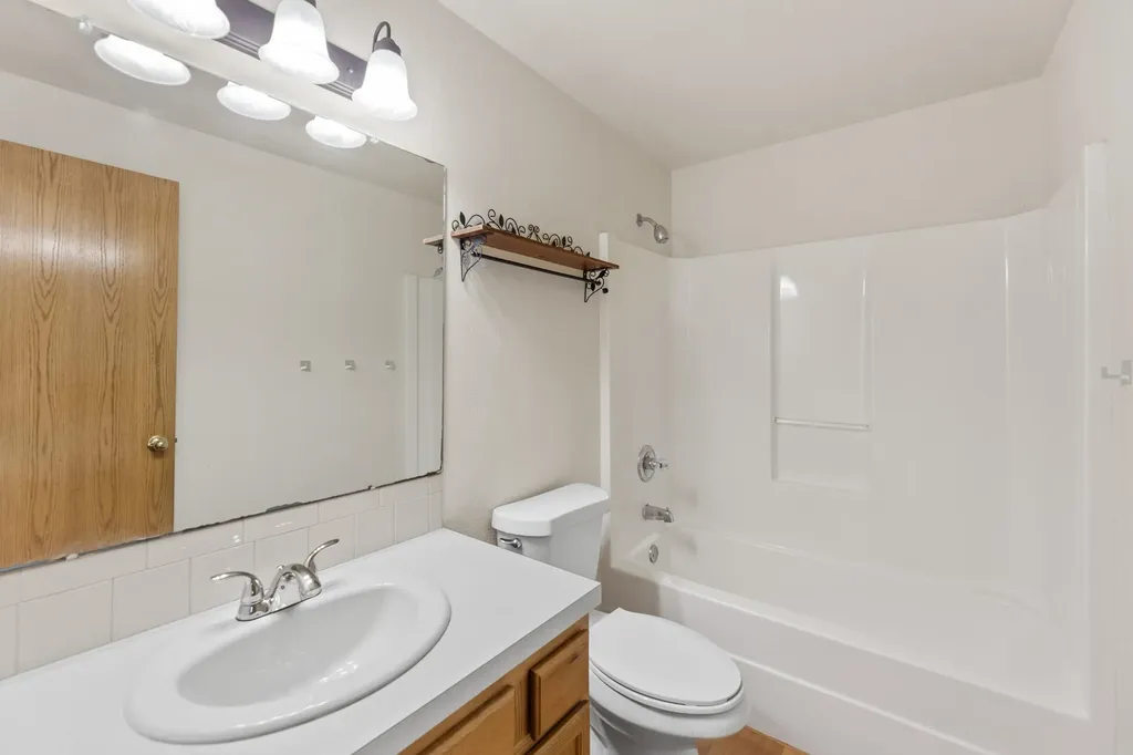 2741 N Battin Court Wichita KS 67220