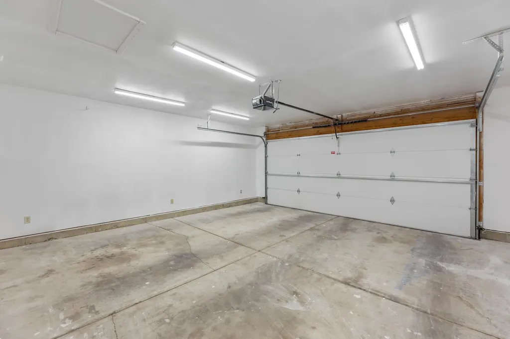 2741 N Battin Court Wichita KS 67220