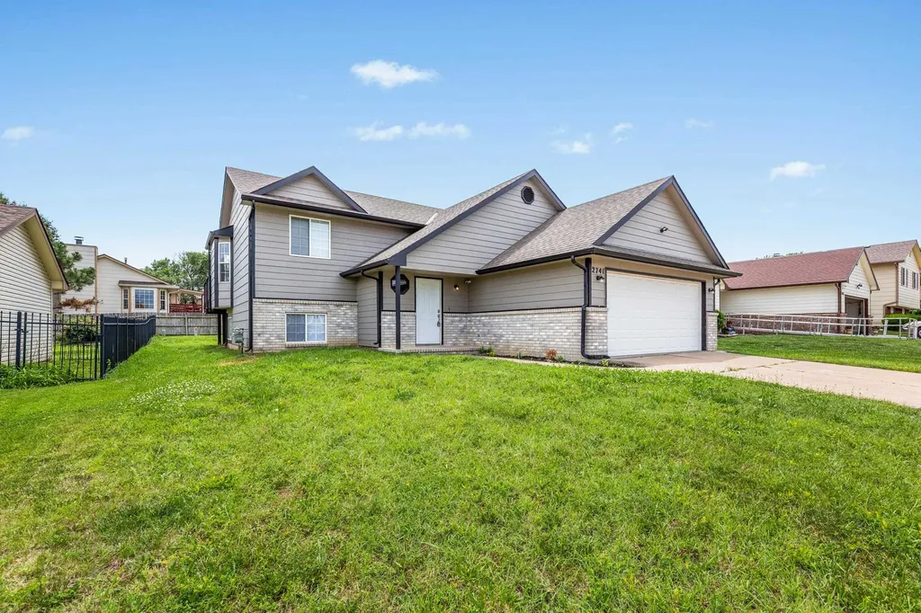 2741 N Battin Court Wichita KS 67220