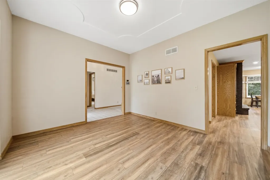 2504 N Meadow Grove Circle Wichita KS 67205