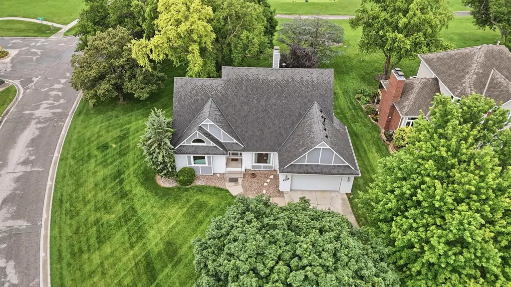 2504 N Meadow Grove Circle Wichita KS 67205