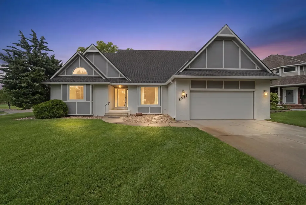 2504 N Meadow Grove Circle Wichita KS 67205