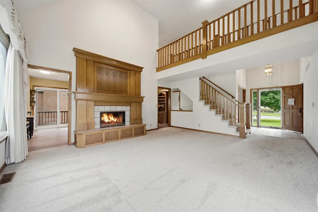 2504 N Meadow Grove Circle Wichita KS 67205