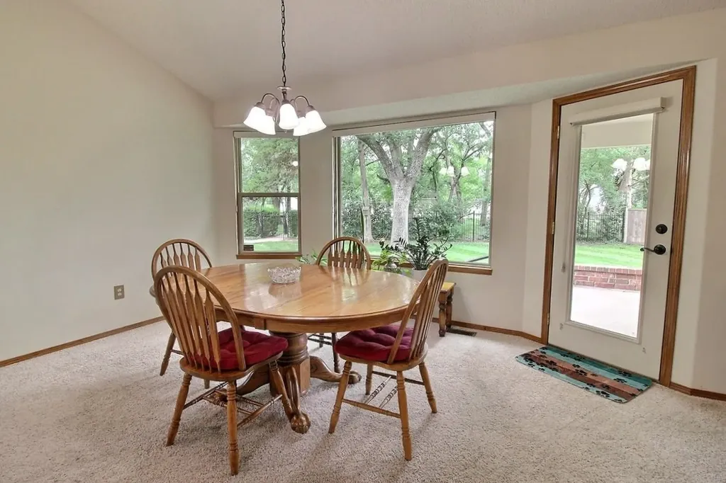 241 S Maple Dunes Court Wichita KS 67235