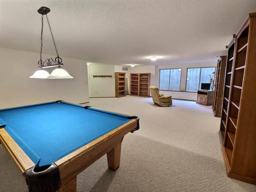 241 S Maple Dunes Court Wichita KS 67235