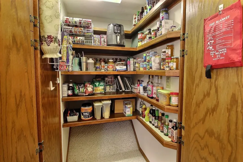 241 S Maple Dunes Court Wichita KS 67235