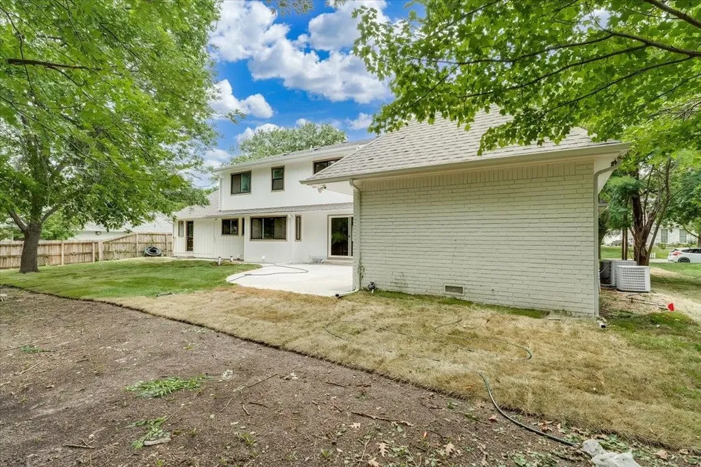 7966 E Dublin Court Wichita KS 67206