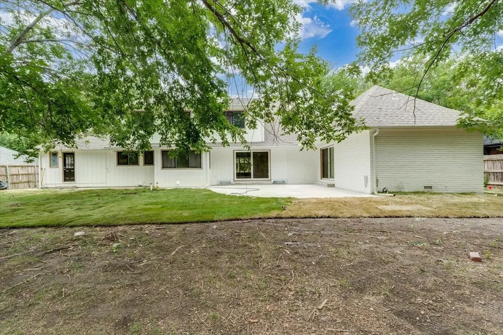 7966 E Dublin Court Wichita KS 67206