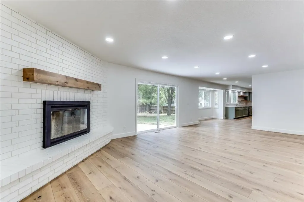 7966 E Dublin Court Wichita KS 67206