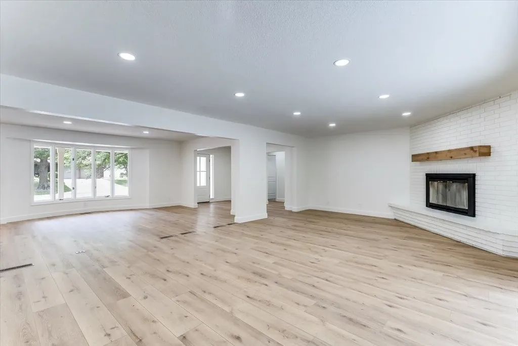 7966 E Dublin Court Wichita KS 67206