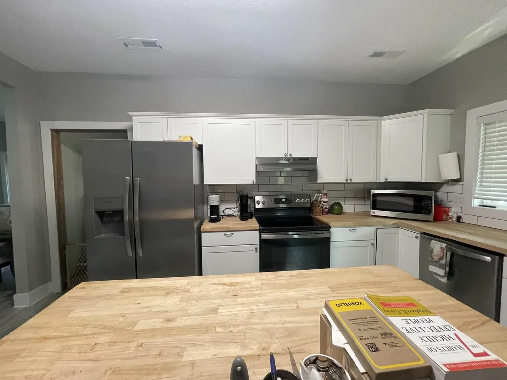 926 E 7th Wellington KS 67152
