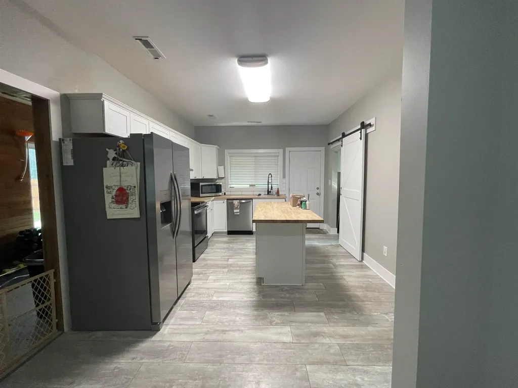 926 E 7th Wellington KS 67152