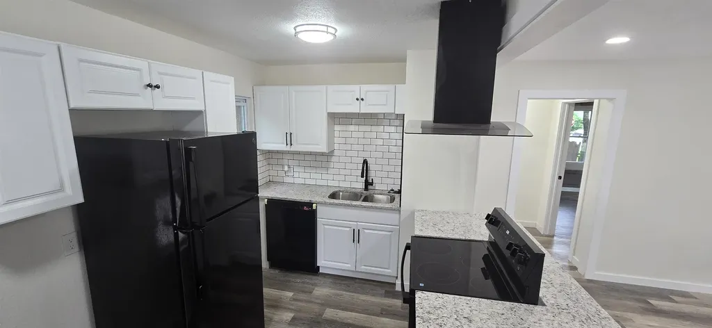1208 N Terrace Wichita KS 67208
