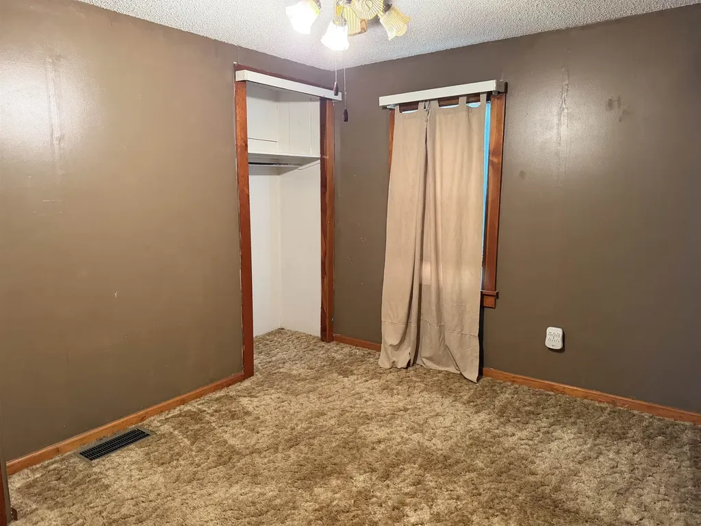 410 E Ohio Eureka KS 67045